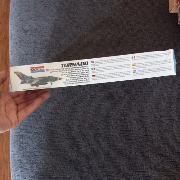 Monogram Panavia Toranado Plastic Model Kit Scale 1/72 - Picture 3 of 5